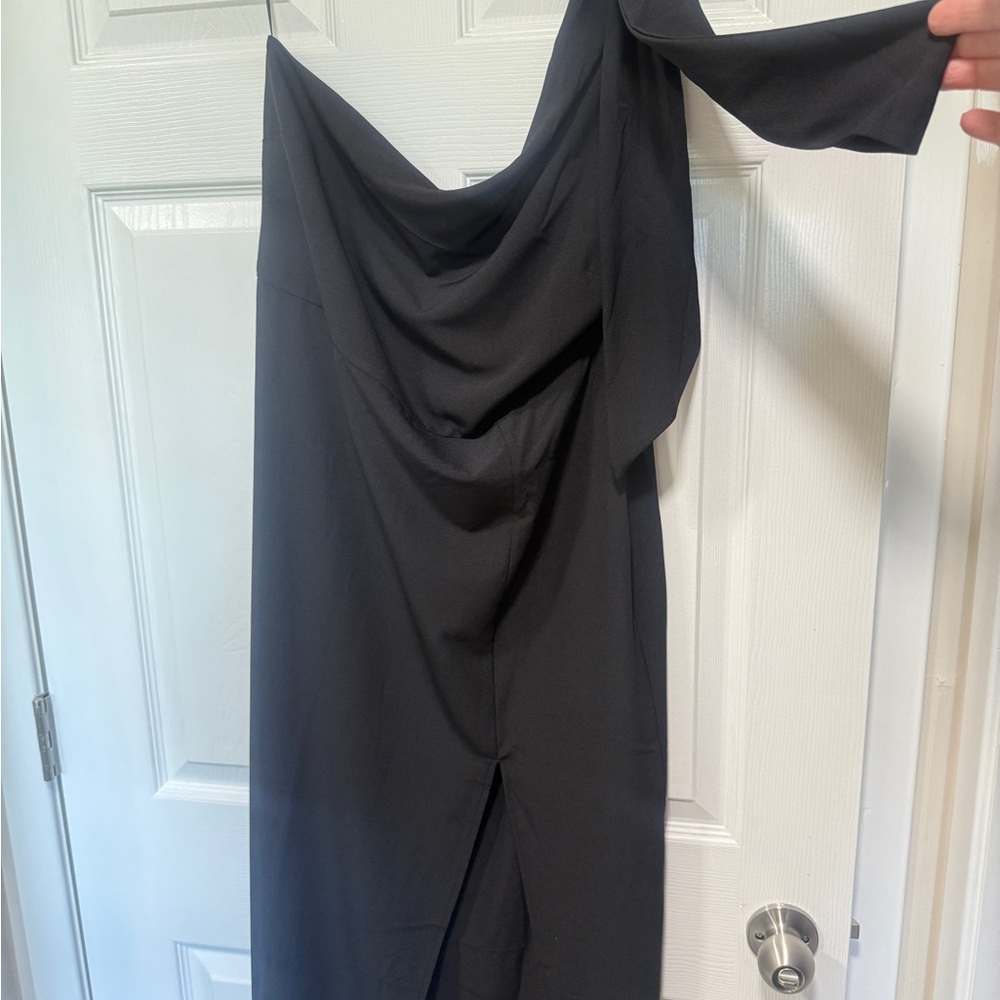 Black Asymmetrical Draped One Shoulder Gown